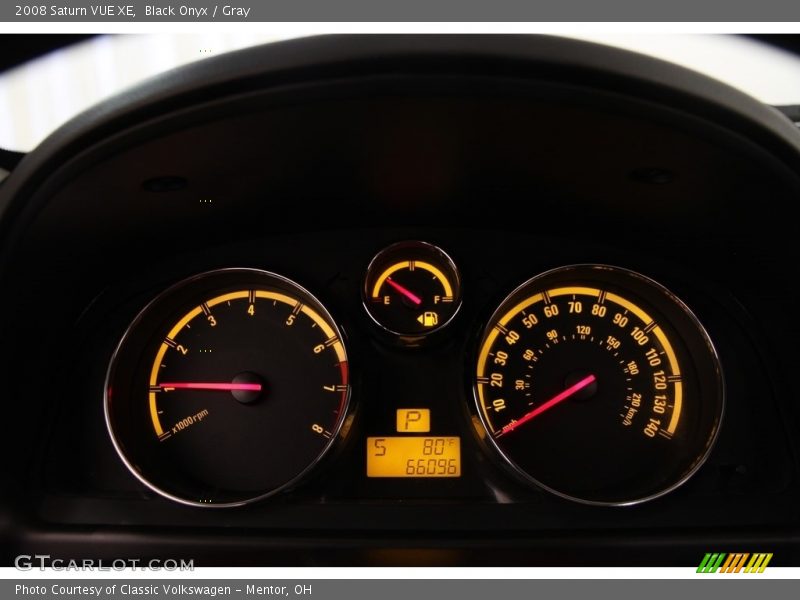 Black Onyx / Gray 2008 Saturn VUE XE