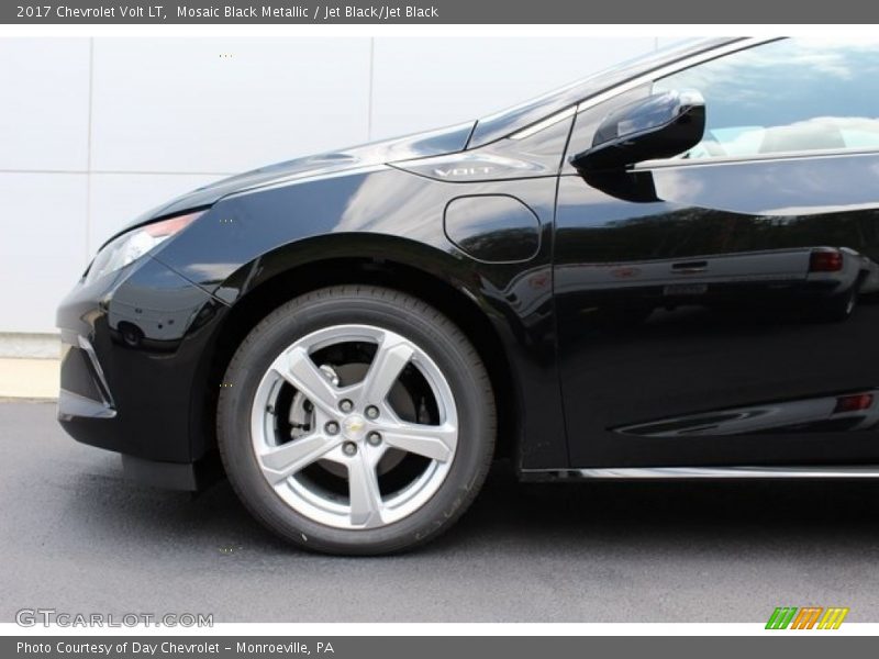 Mosaic Black Metallic / Jet Black/Jet Black 2017 Chevrolet Volt LT