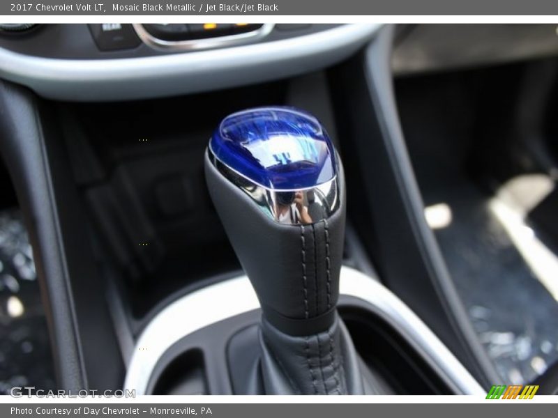 Mosaic Black Metallic / Jet Black/Jet Black 2017 Chevrolet Volt LT