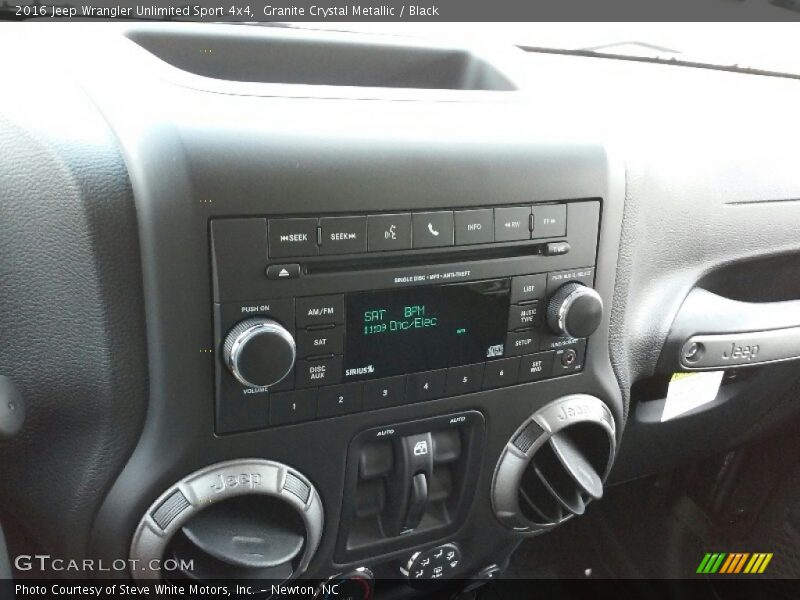 Granite Crystal Metallic / Black 2016 Jeep Wrangler Unlimited Sport 4x4