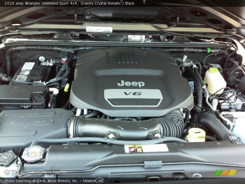 Granite Crystal Metallic / Black 2016 Jeep Wrangler Unlimited Sport 4x4