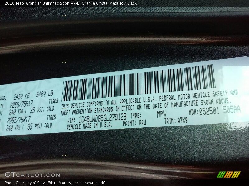 Granite Crystal Metallic / Black 2016 Jeep Wrangler Unlimited Sport 4x4