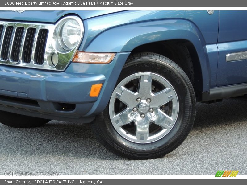 Atlantic Blue Pearl / Medium Slate Gray 2006 Jeep Liberty Limited 4x4