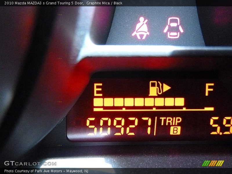 Graphite Mica / Black 2010 Mazda MAZDA3 s Grand Touring 5 Door