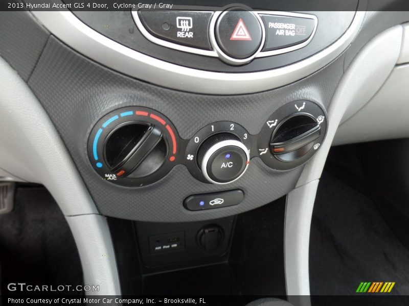 Cyclone Gray / Gray 2013 Hyundai Accent GLS 4 Door