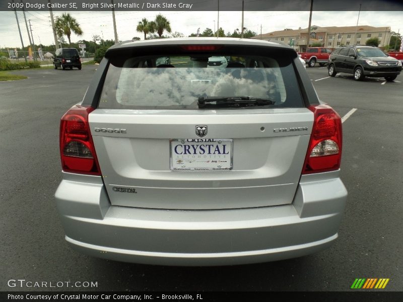 Bright Silver Metallic / Dark Slate Gray 2009 Dodge Caliber SE