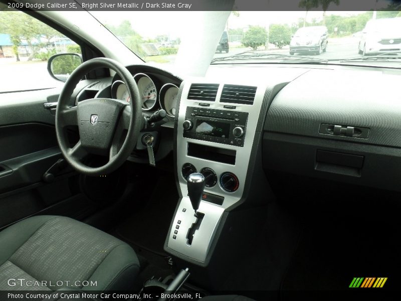 Bright Silver Metallic / Dark Slate Gray 2009 Dodge Caliber SE