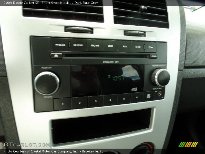 Bright Silver Metallic / Dark Slate Gray 2009 Dodge Caliber SE