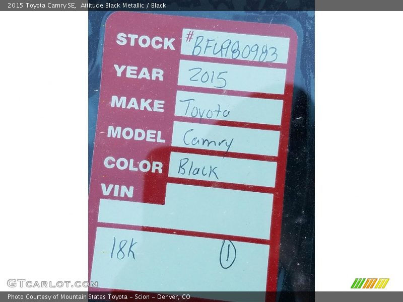 Attitude Black Metallic / Black 2015 Toyota Camry SE