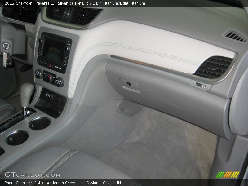 Silver Ice Metallic / Dark Titanium/Light Titanium 2013 Chevrolet Traverse LS
