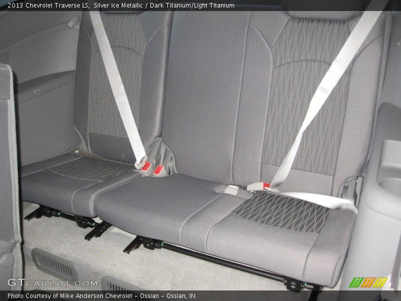 Silver Ice Metallic / Dark Titanium/Light Titanium 2013 Chevrolet Traverse LS