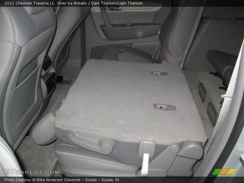 Silver Ice Metallic / Dark Titanium/Light Titanium 2013 Chevrolet Traverse LS
