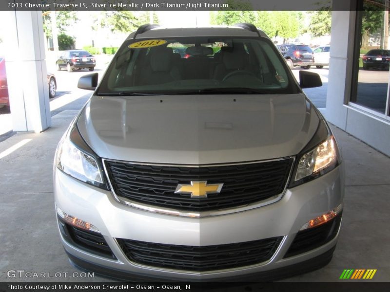 Silver Ice Metallic / Dark Titanium/Light Titanium 2013 Chevrolet Traverse LS