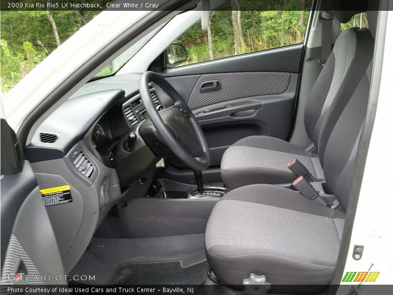 Clear White / Gray 2009 Kia Rio Rio5 LX Hatchback