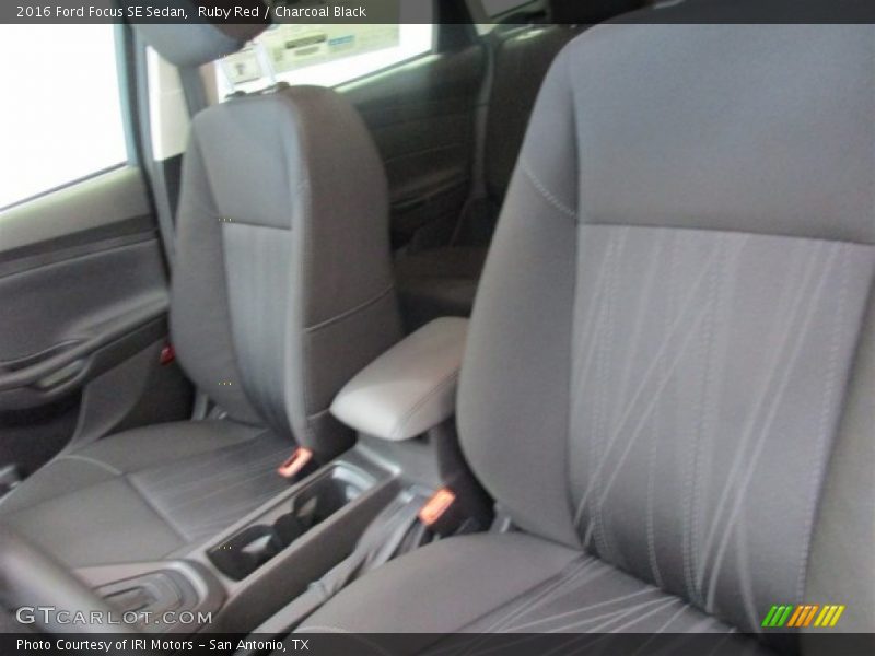 Ruby Red / Charcoal Black 2016 Ford Focus SE Sedan