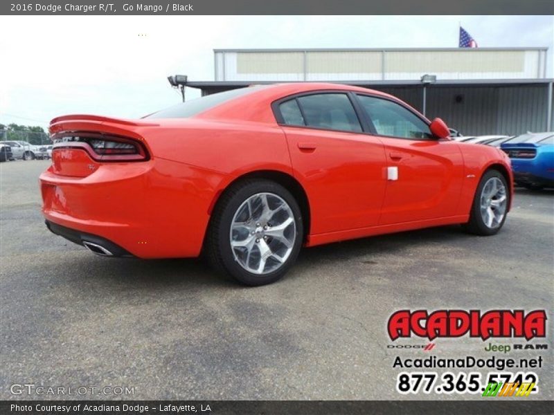 Go Mango / Black 2016 Dodge Charger R/T