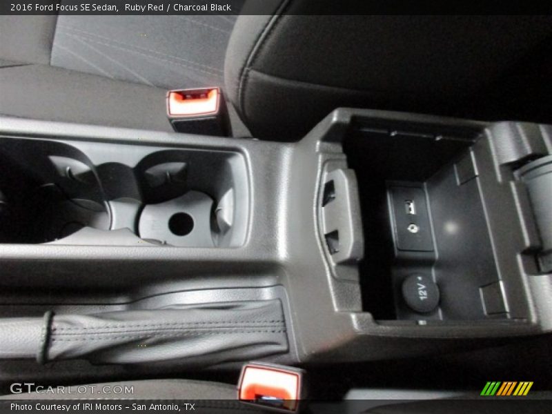 Ruby Red / Charcoal Black 2016 Ford Focus SE Sedan