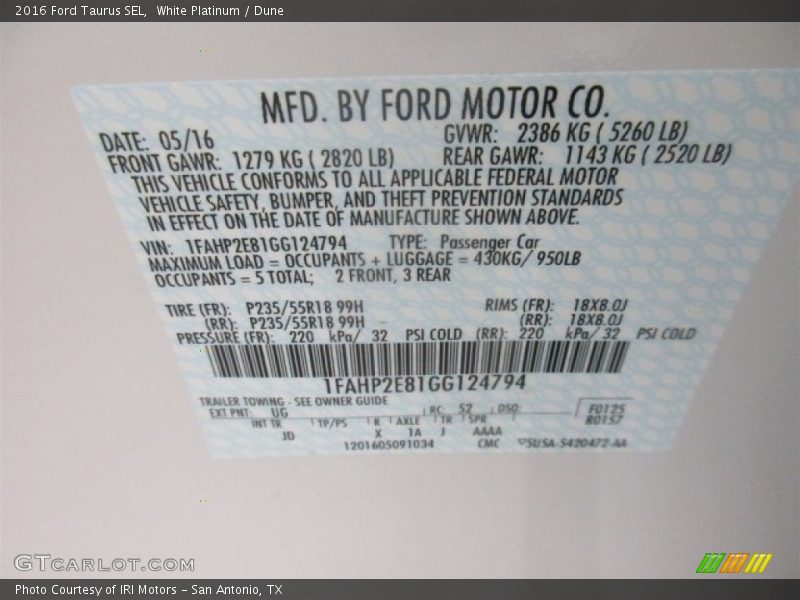 White Platinum / Dune 2016 Ford Taurus SEL