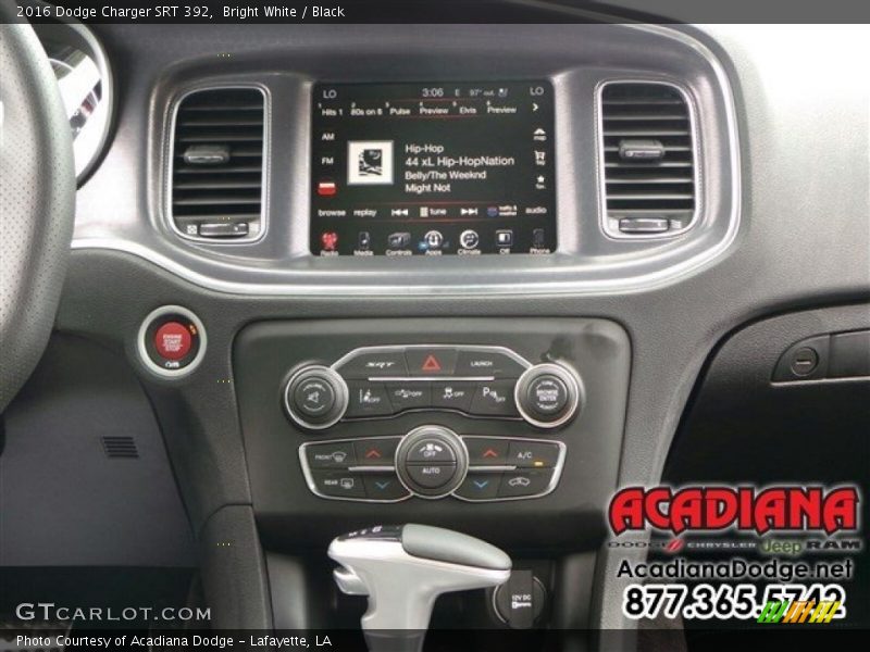 Bright White / Black 2016 Dodge Charger SRT 392