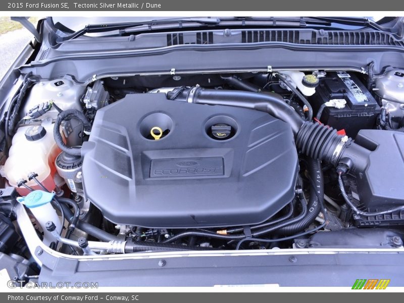 Tectonic Silver Metallic / Dune 2015 Ford Fusion SE