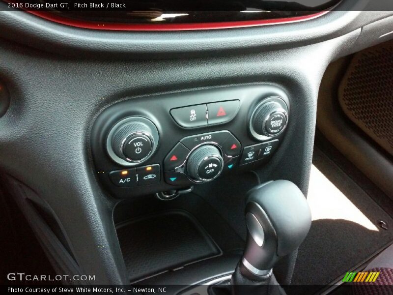 Pitch Black / Black 2016 Dodge Dart GT