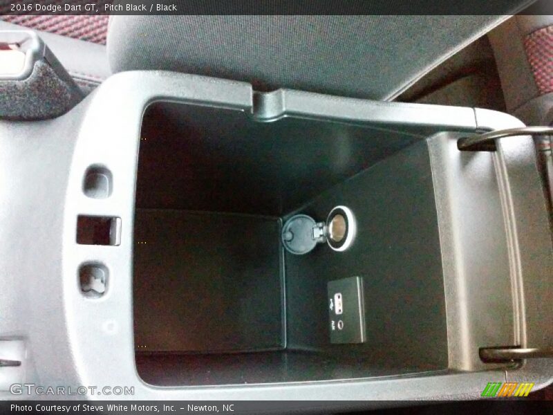 Pitch Black / Black 2016 Dodge Dart GT