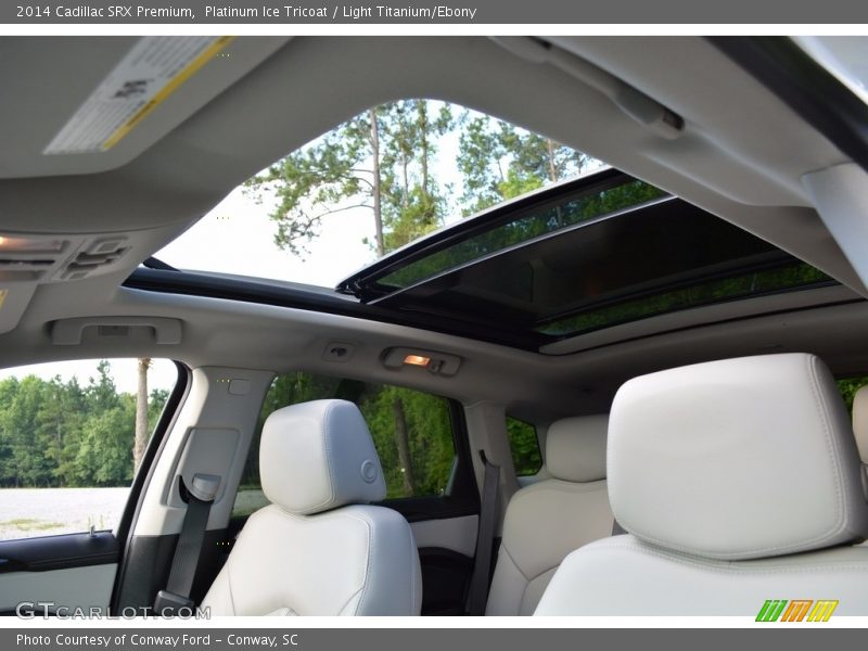 Platinum Ice Tricoat / Light Titanium/Ebony 2014 Cadillac SRX Premium