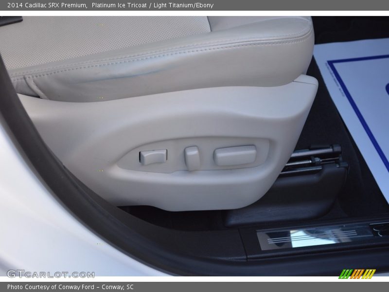 Platinum Ice Tricoat / Light Titanium/Ebony 2014 Cadillac SRX Premium