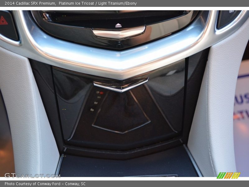 Platinum Ice Tricoat / Light Titanium/Ebony 2014 Cadillac SRX Premium