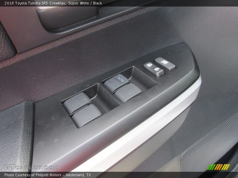 Super White / Black 2016 Toyota Tundra SR5 CrewMax