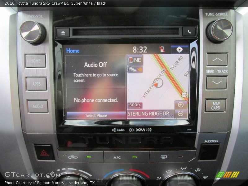 Super White / Black 2016 Toyota Tundra SR5 CrewMax