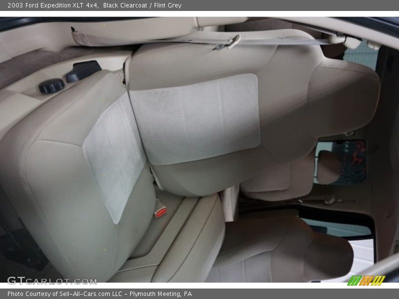 Black Clearcoat / Flint Grey 2003 Ford Expedition XLT 4x4