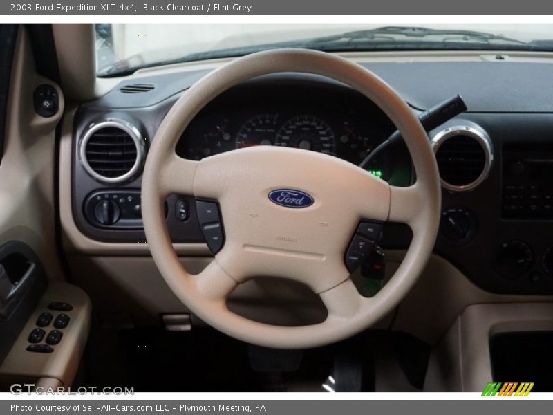Black Clearcoat / Flint Grey 2003 Ford Expedition XLT 4x4