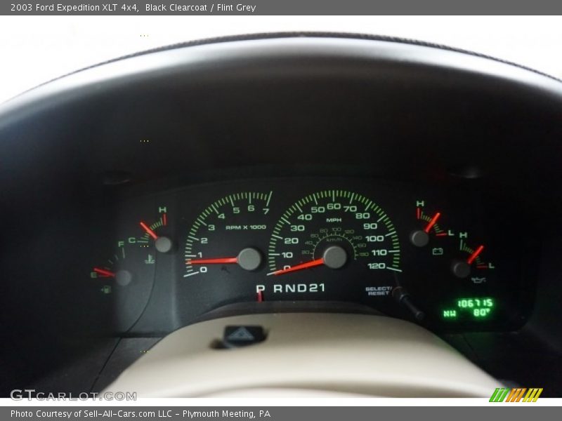 Black Clearcoat / Flint Grey 2003 Ford Expedition XLT 4x4