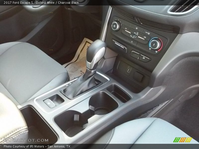 Oxford White / Charcoal Black 2017 Ford Escape S