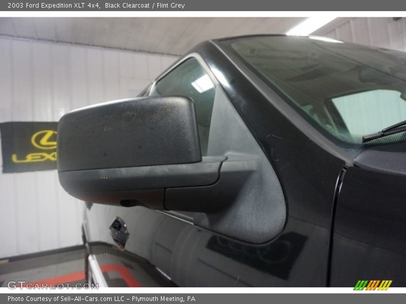 Black Clearcoat / Flint Grey 2003 Ford Expedition XLT 4x4