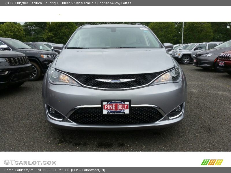Billet Silver Metallic / Cognac/Alloy/Toffee 2017 Chrysler Pacifica Touring L