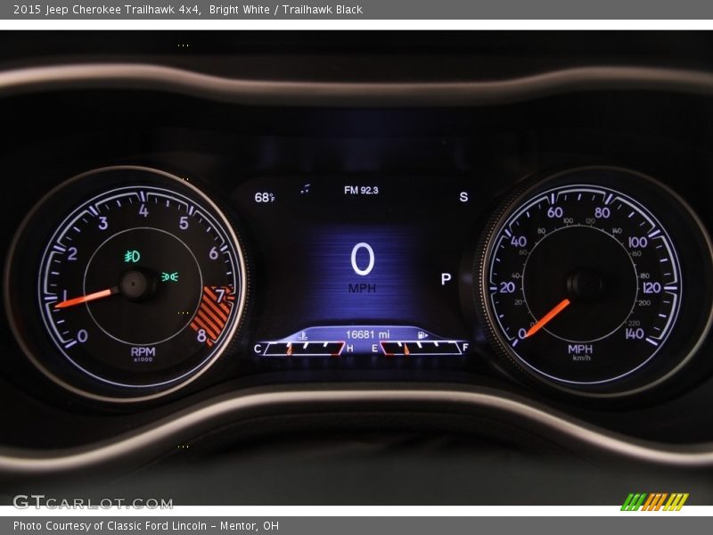 Bright White / Trailhawk Black 2015 Jeep Cherokee Trailhawk 4x4