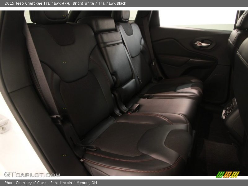 Bright White / Trailhawk Black 2015 Jeep Cherokee Trailhawk 4x4