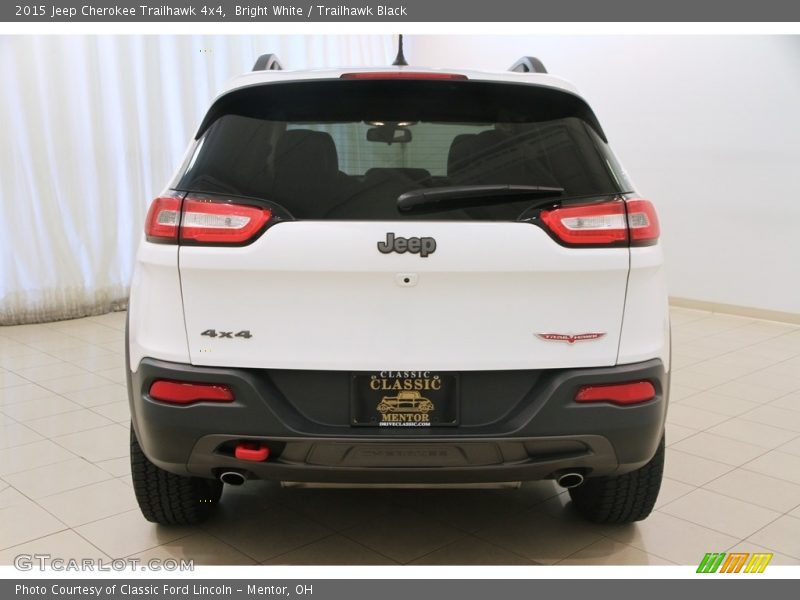 Bright White / Trailhawk Black 2015 Jeep Cherokee Trailhawk 4x4