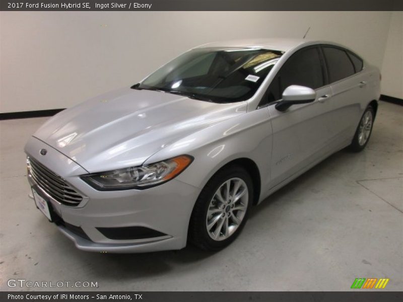 Ingot Silver / Ebony 2017 Ford Fusion Hybrid SE
