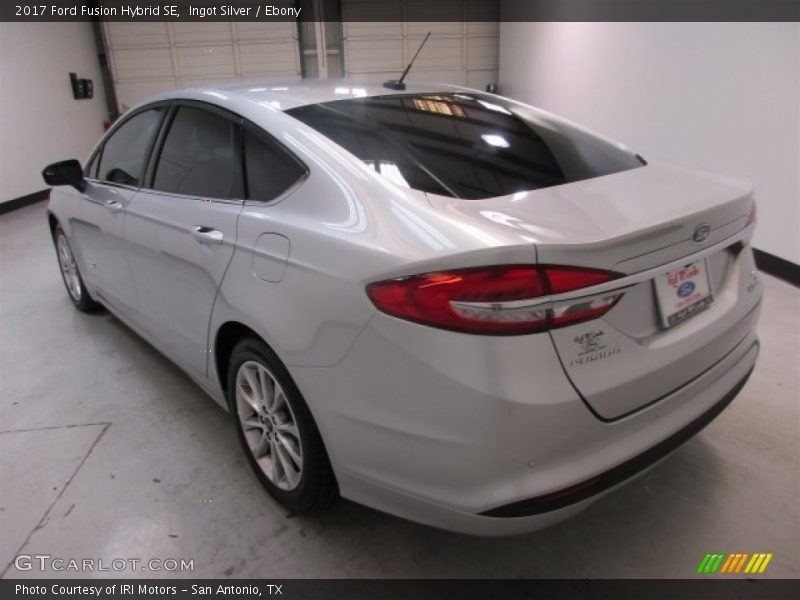 Ingot Silver / Ebony 2017 Ford Fusion Hybrid SE