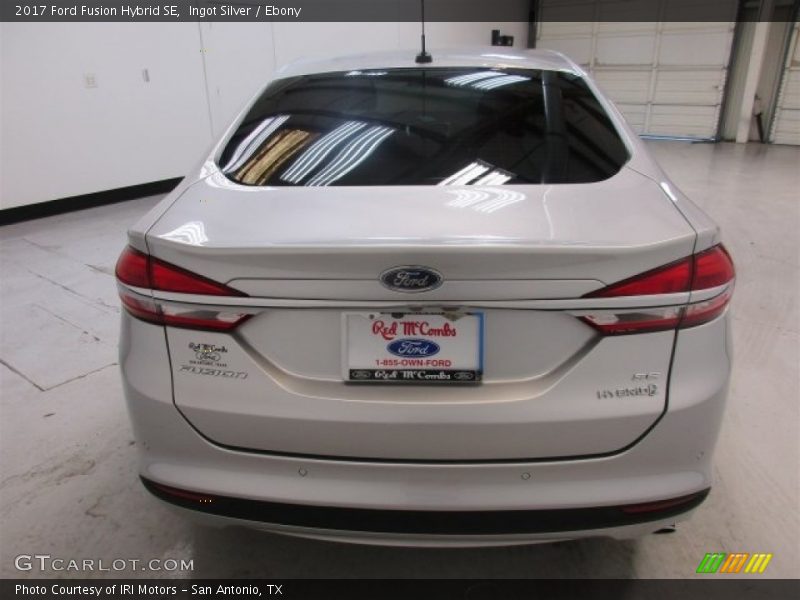 Ingot Silver / Ebony 2017 Ford Fusion Hybrid SE