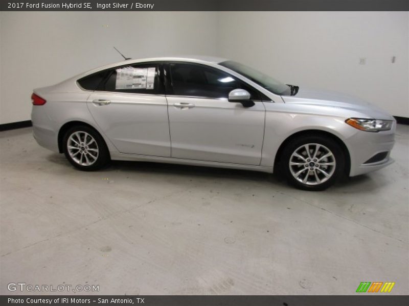Ingot Silver / Ebony 2017 Ford Fusion Hybrid SE