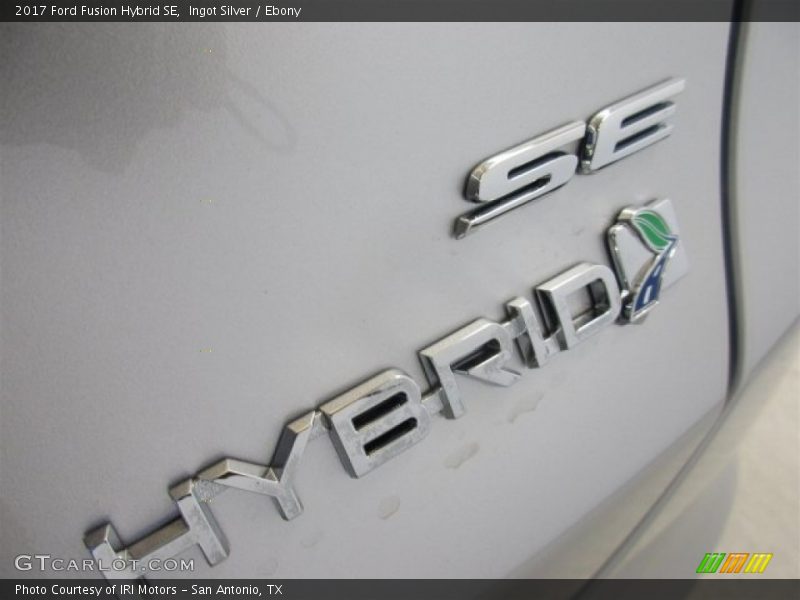 Ingot Silver / Ebony 2017 Ford Fusion Hybrid SE