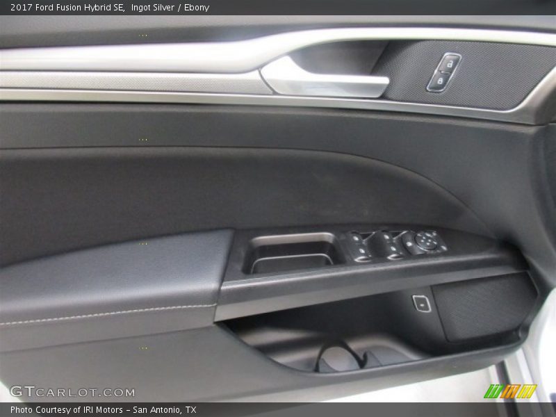 Ingot Silver / Ebony 2017 Ford Fusion Hybrid SE
