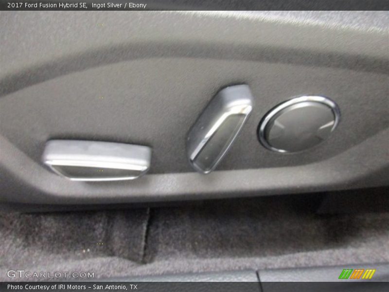 Ingot Silver / Ebony 2017 Ford Fusion Hybrid SE