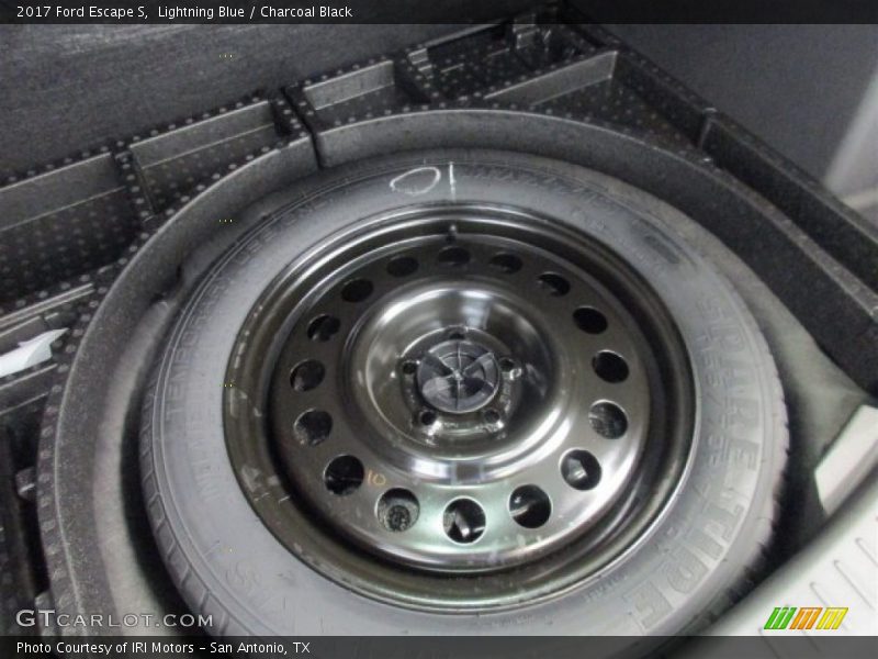 Lightning Blue / Charcoal Black 2017 Ford Escape S