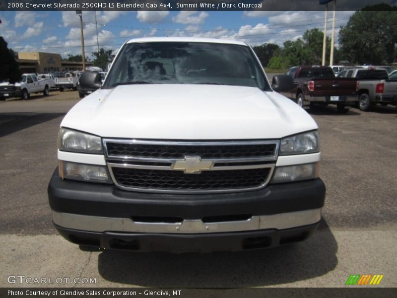Summit White / Dark Charcoal 2006 Chevrolet Silverado 2500HD LS Extended Cab 4x4