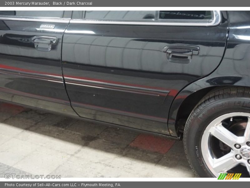 Black / Dark Charcoal 2003 Mercury Marauder